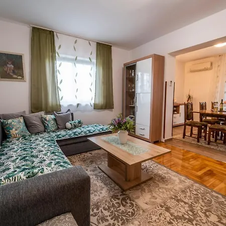 Silvija Apartamento Pula