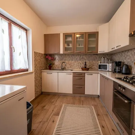 Apartment House Silvija *